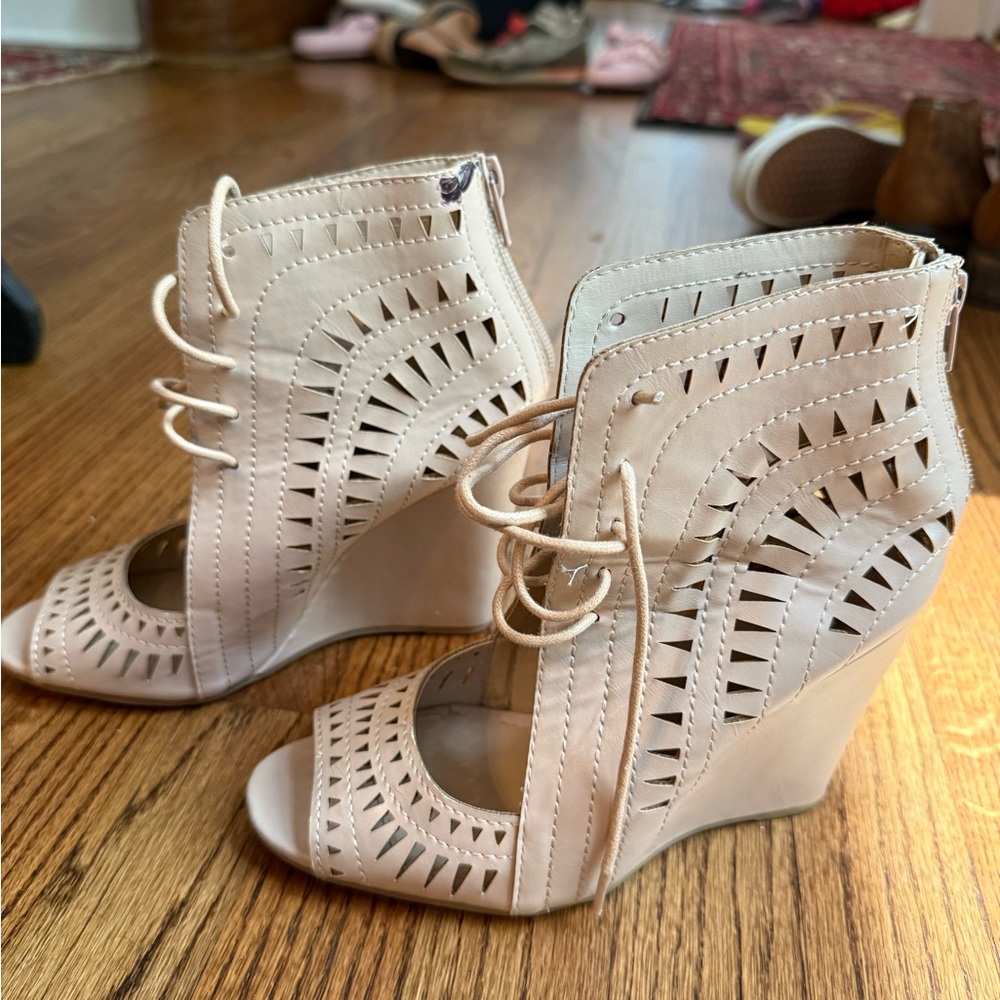 Yoki Cutout Lace-Up Wedge Sandals in Cream